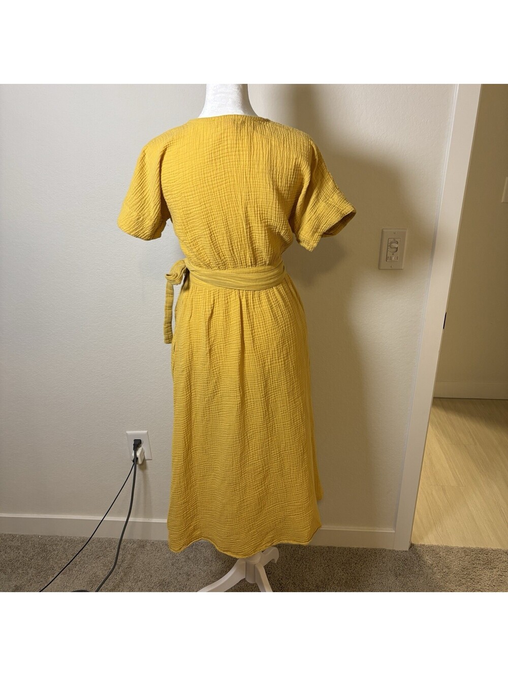 Marine Layer Cotton Gauze Wrap Dress Butter Yellow Size XS Lightweight Summer - Picture 2 of 6